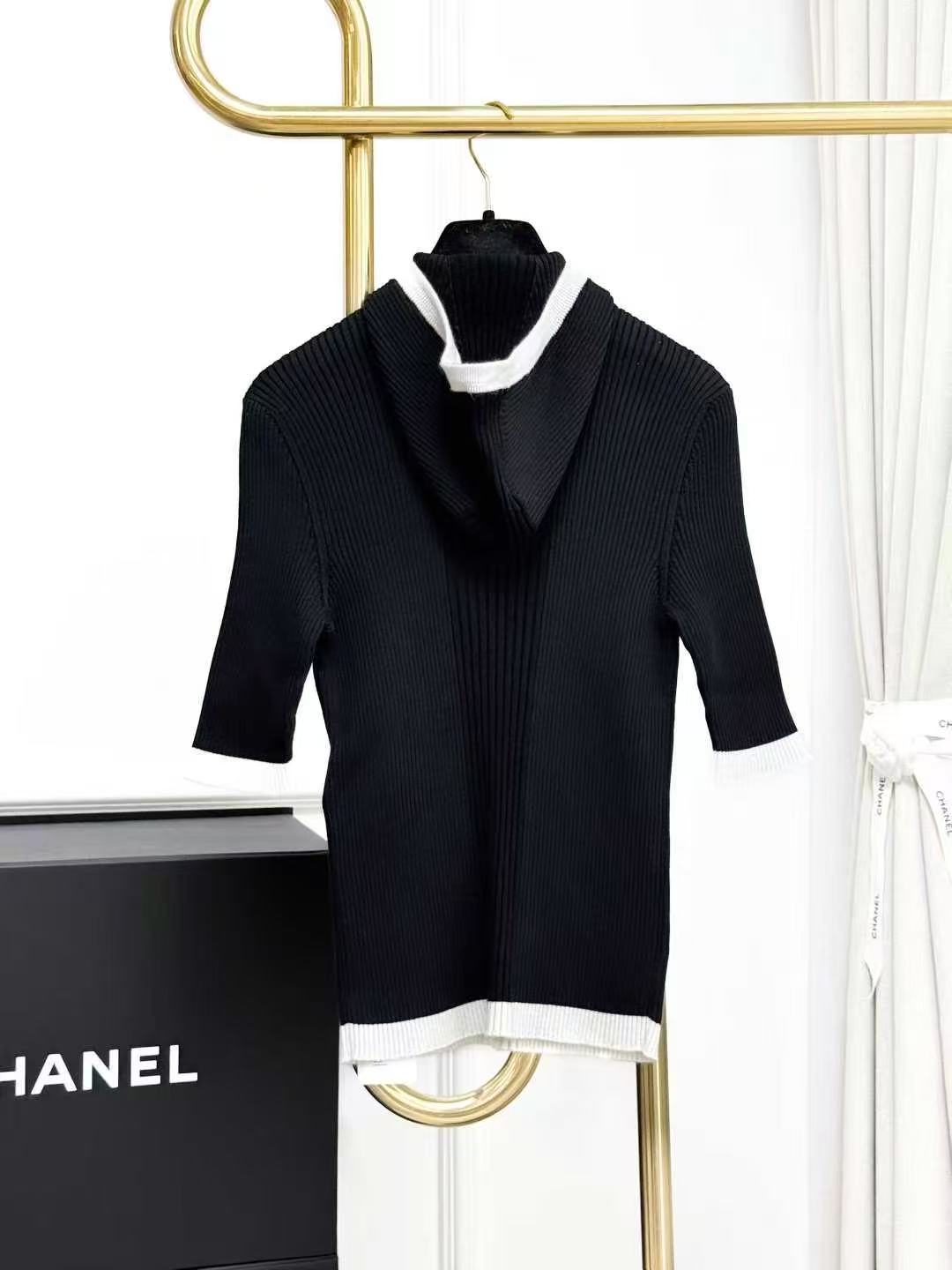 Chanel 25C Black with White Trim Openwork Double C Short-Sleeve Hooded Knit Top