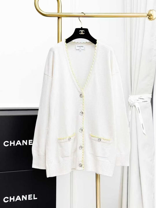 Chanel 25C White and Yellow Wave-Patterned Long-Sleeve Knit Cardigan