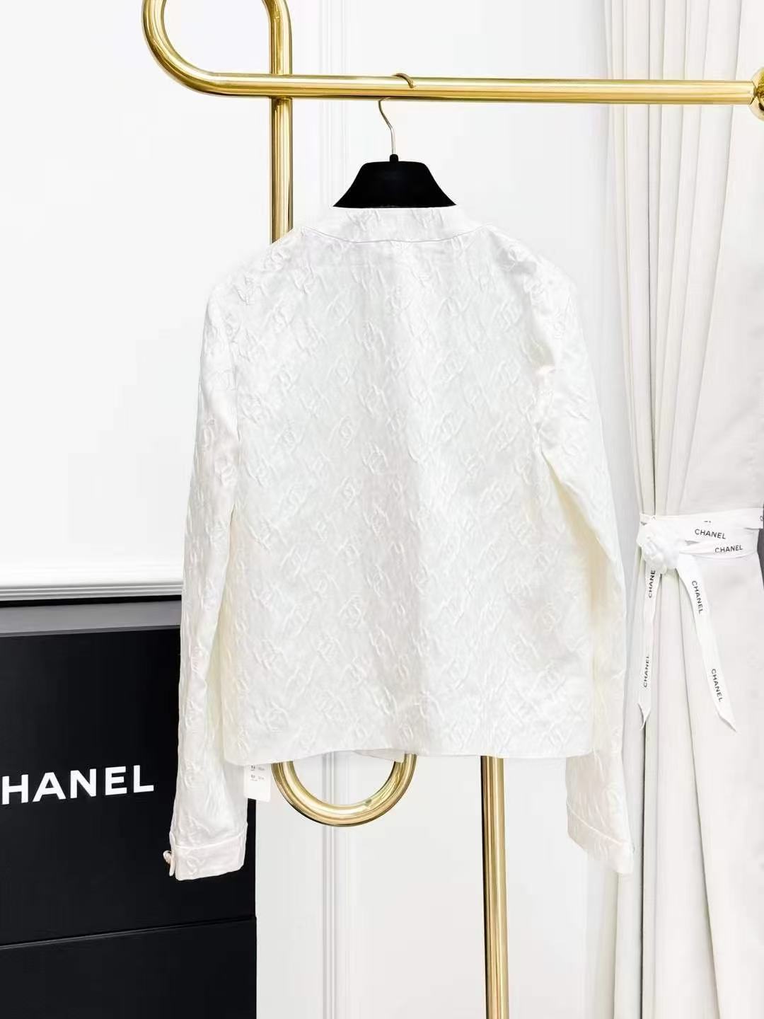 Chanel 25A Atelier Off-White Silk Embossed Full-Print Logo Mulberry Silk Jacket