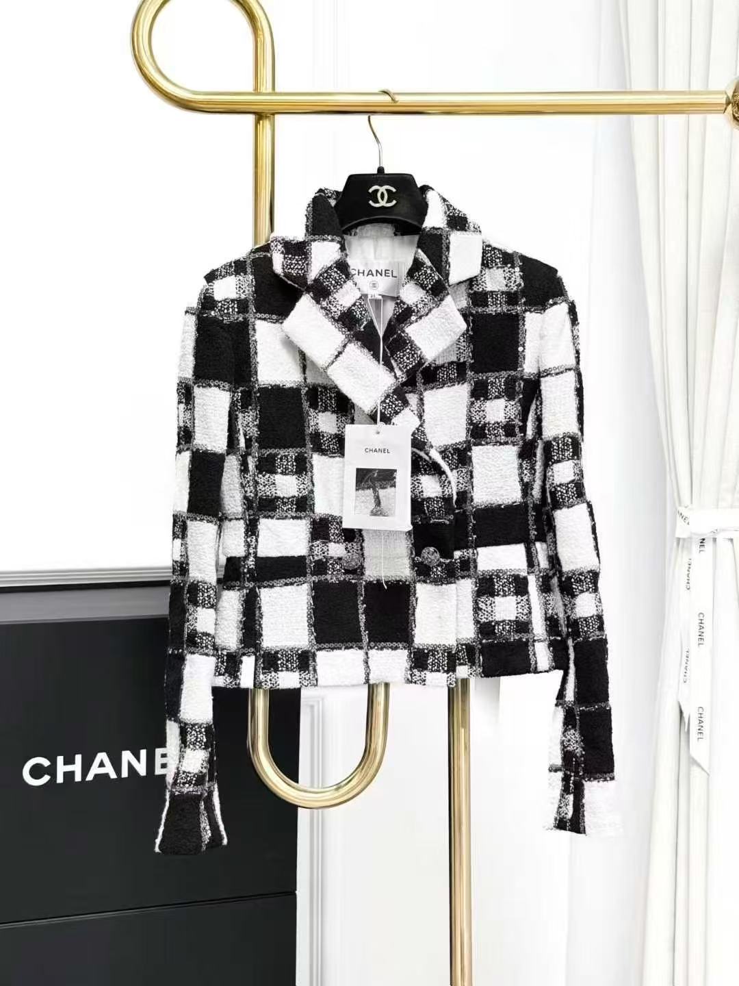 Chanel 24S Black and White Checkered Heavy-Duty Sequined Embroidered Jacket