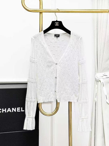 Chanel 24P Bestselling White Diamond-Quilted Long-Sleeve Knit Cardigan