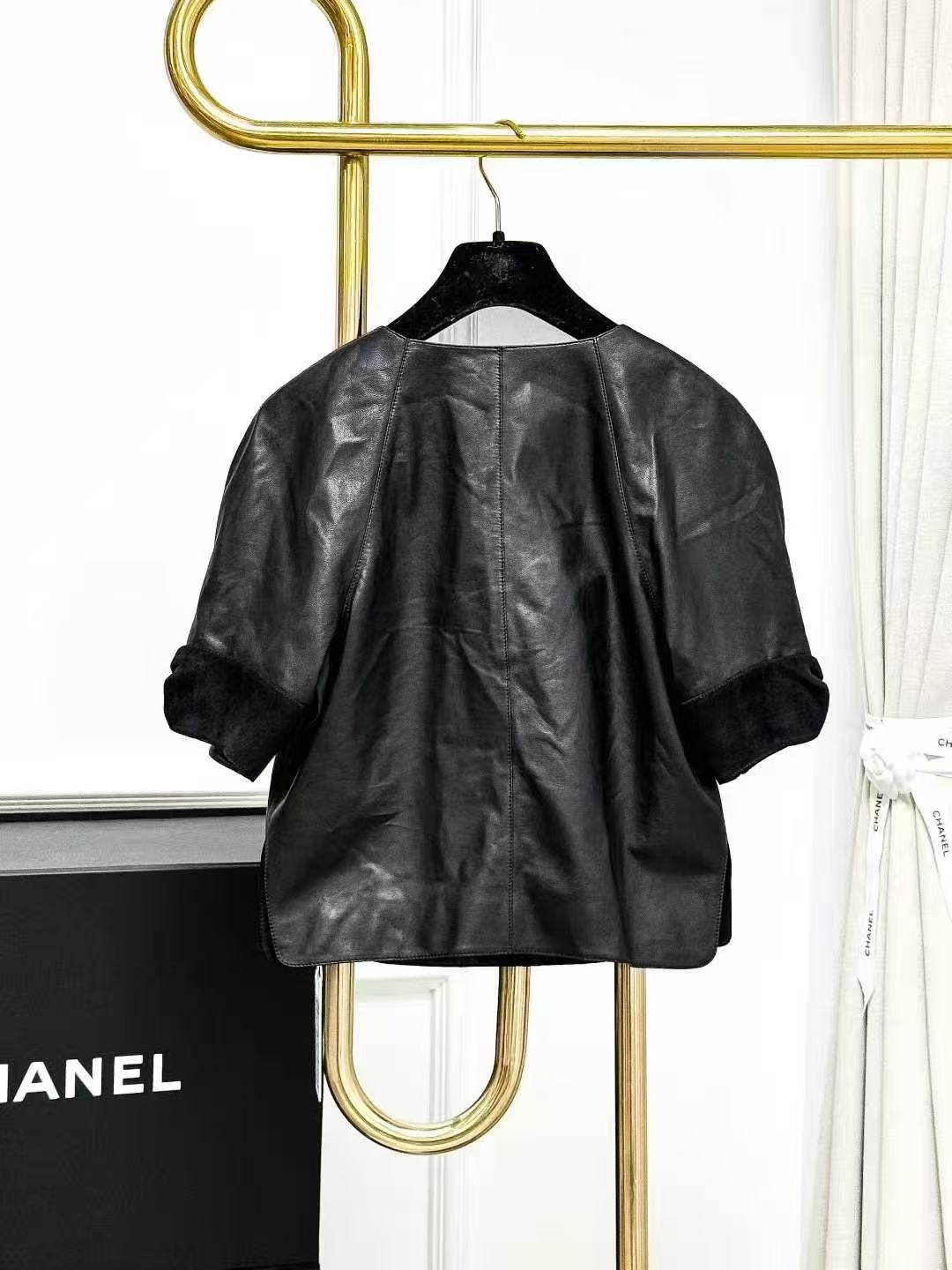 Chanel Black Lambskin Bow Cuff Short-Sleeve Top