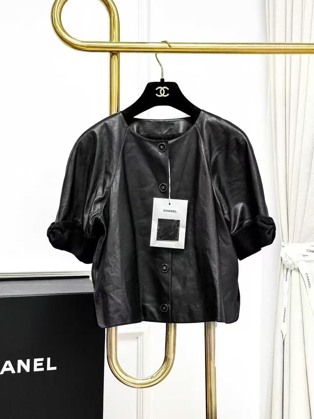 Chanel Black Lambskin Bow Cuff Short-Sleeve Top