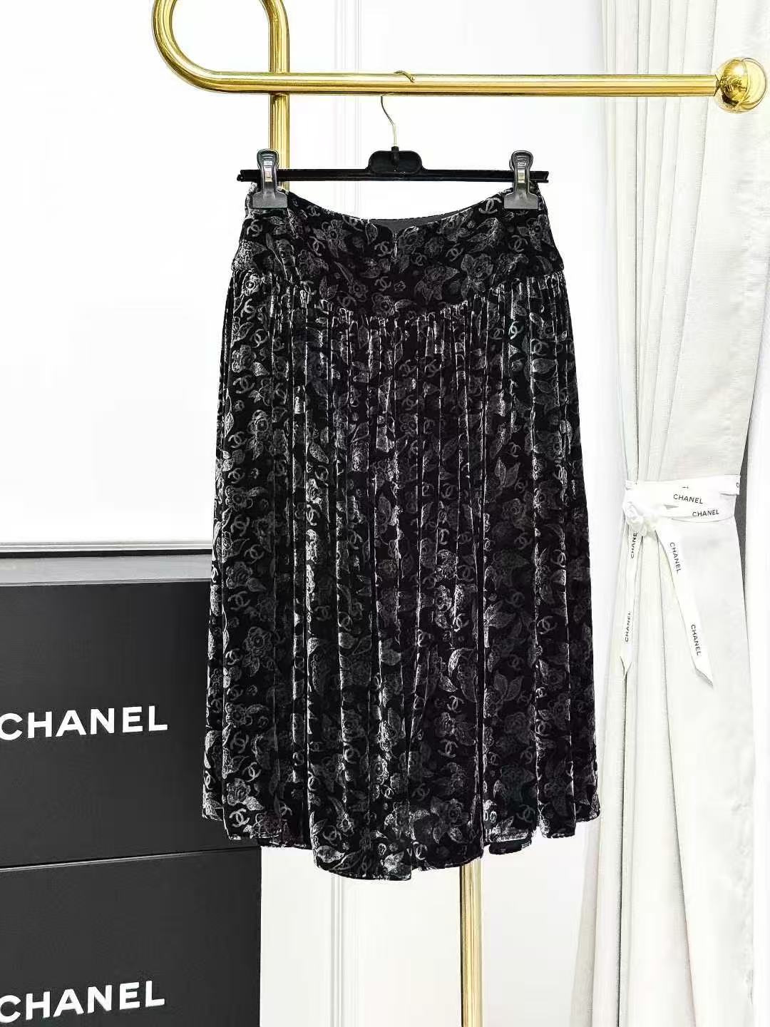 Chanel 24B Black Velvet Camellia Double C Print Pleated Skirt