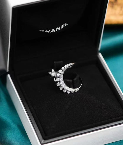Chanel Comet Collection Lune Platinum Diamond Ring Star and Moon Ring