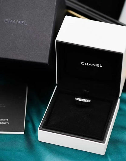 Chanel Platinum Diamond-Set Narrow Coco Crush Ring