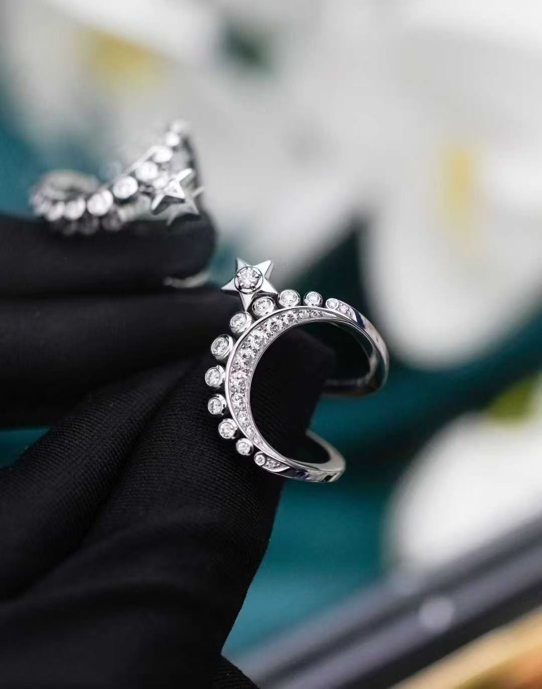 Chanel Comet Collection Lune Platinum Diamond Ring Star and Moon Ring