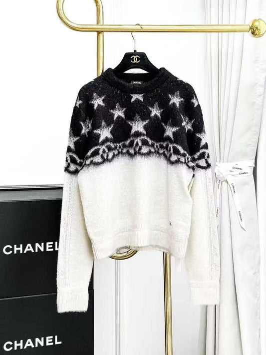 Chanel 23N Coco Neige Black and White Colour-Blocked Long-Sleeved Knitted Top