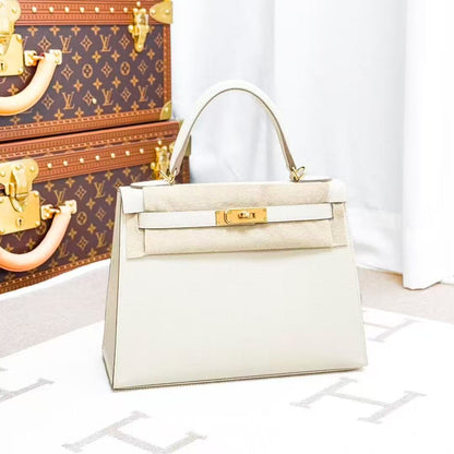 Hermes Kelly28 No. 10 Milkshake Platinum Buckle Epsom Leather