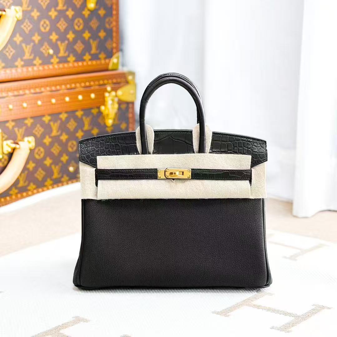Hermes Birkin 25 in Black Gold with Matte Finish and Touch Gold Buckle in Crocodile