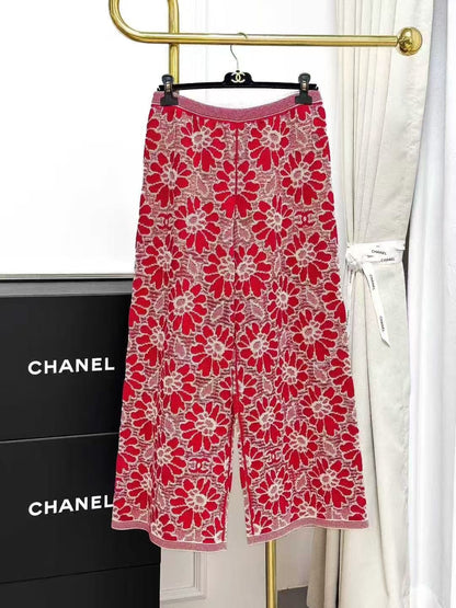 Chanel 20P Red Floral Lace-Up Knitted Wide-Leg Trousers, Long Trousers