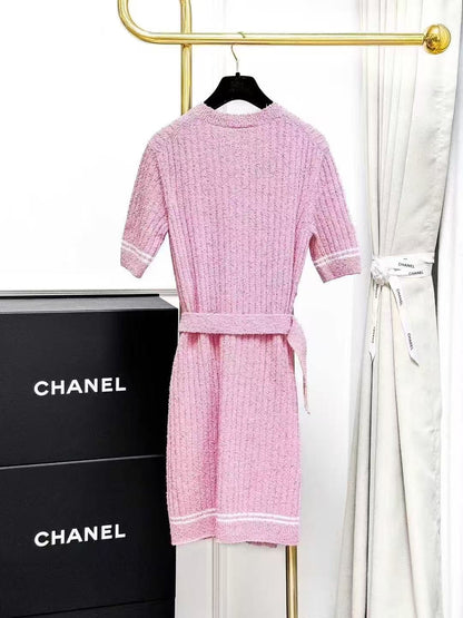 Chanel 22P Pre-Spring Preview: Blossom Pink Knitted Short-Sleeved Dress
