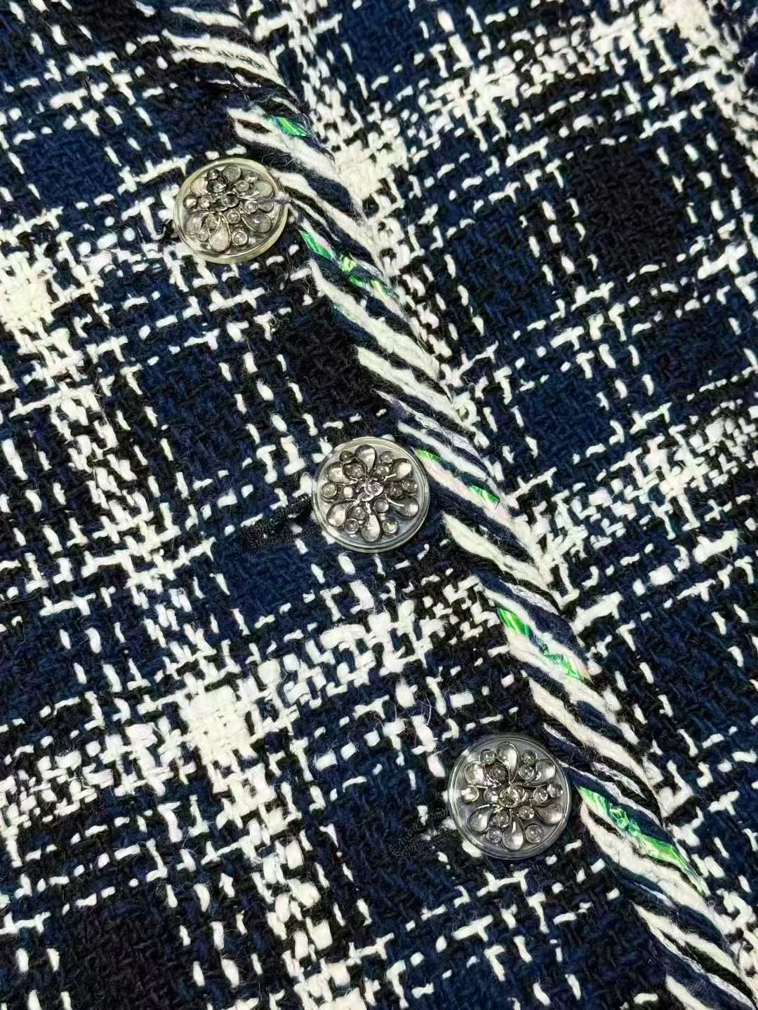 Chanel 2018 Spring/Summer Blue and White Checkered Knitted Trim Jacket