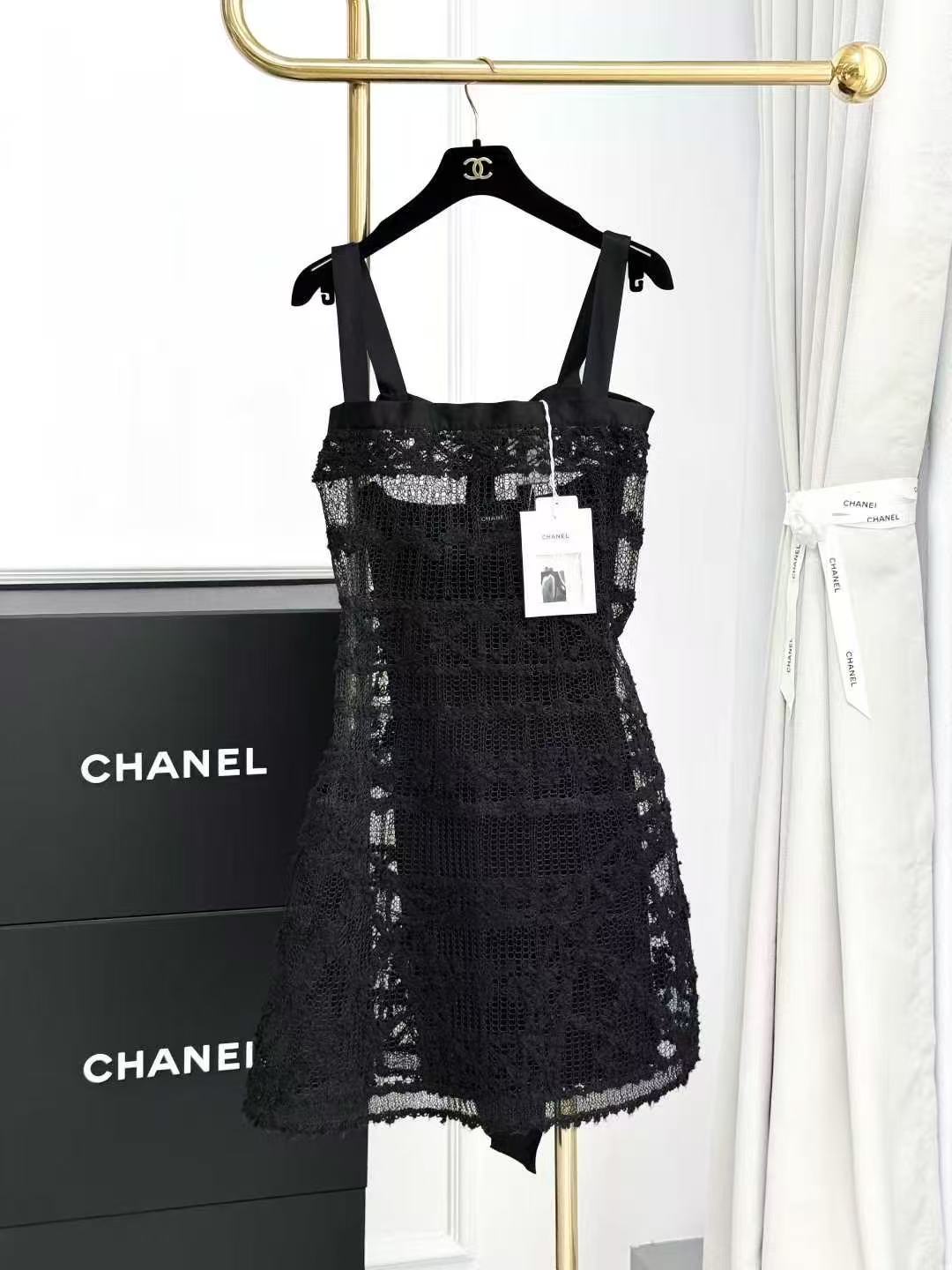 Chanel 25S Spring/Summer Black Lace Strapless Dress