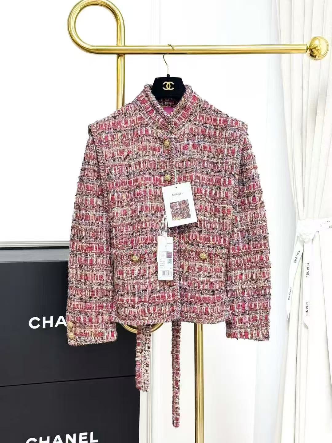 Chanel 21A Château Collection Pink Melange Tie-Front Stand Collar Jacket