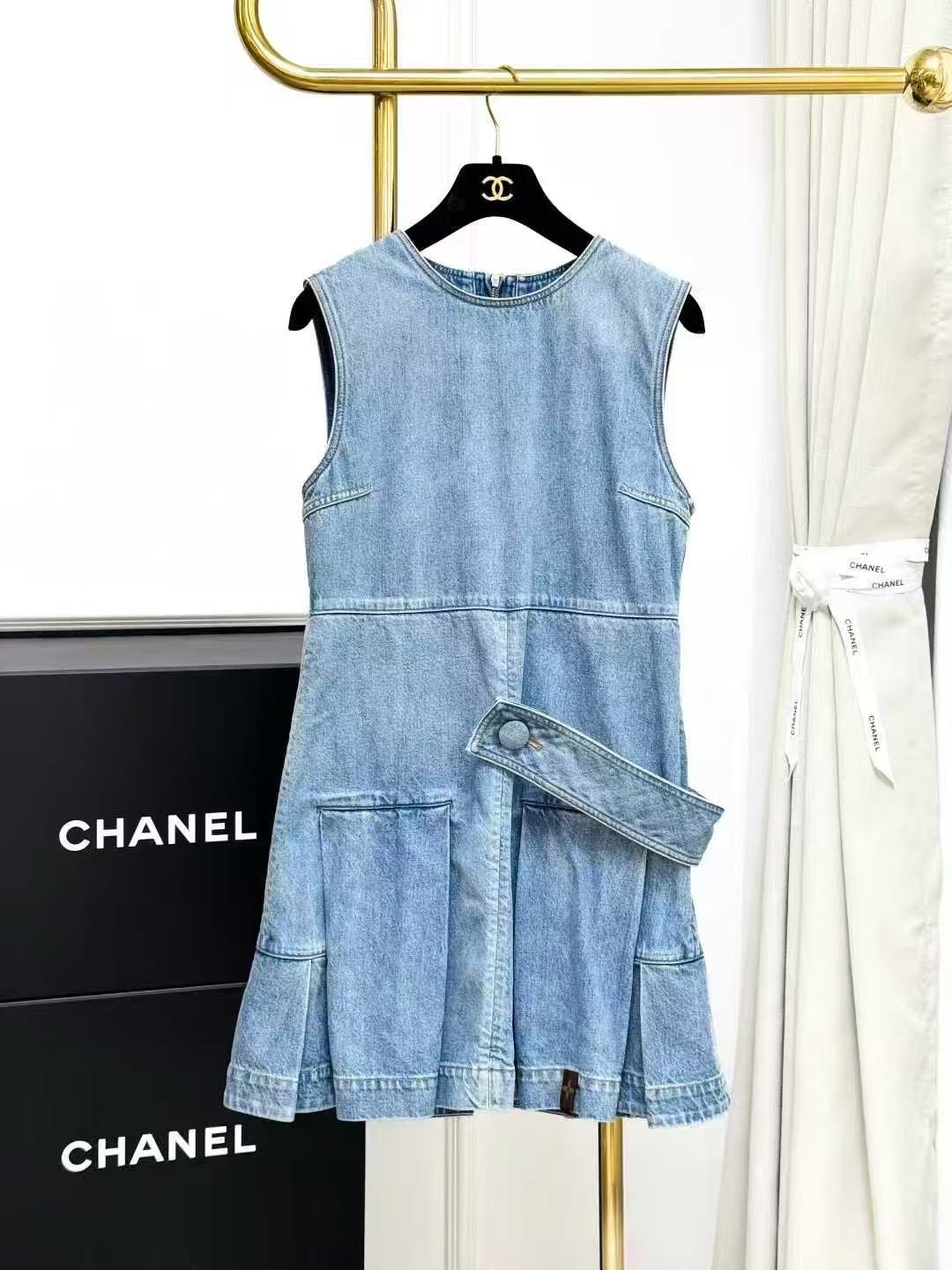LV Bestselling Leather-Label Denim Sleeveless Dress
