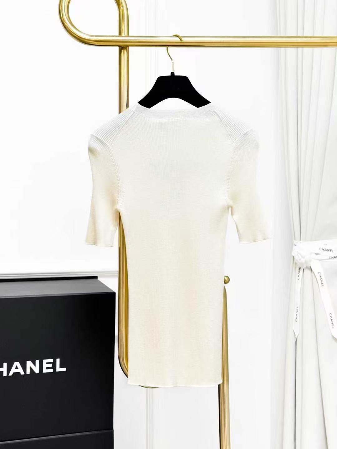 Prada Off-White Letter Logo Knit Short-Sleeve Top