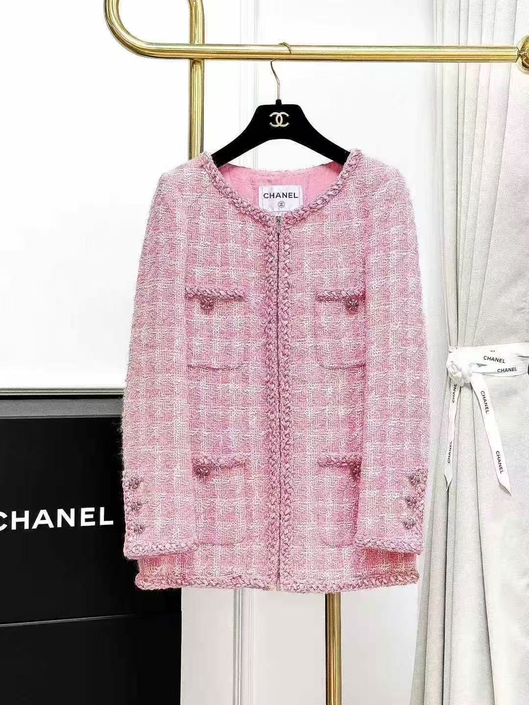 Chanel 14K Supermarket Collection Pink-White Checkered Four-Pocket Knit Jacket
