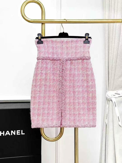 Chanel 14K Supermarket Collection Pink-White Checkered Knit High-Waisted Skirt