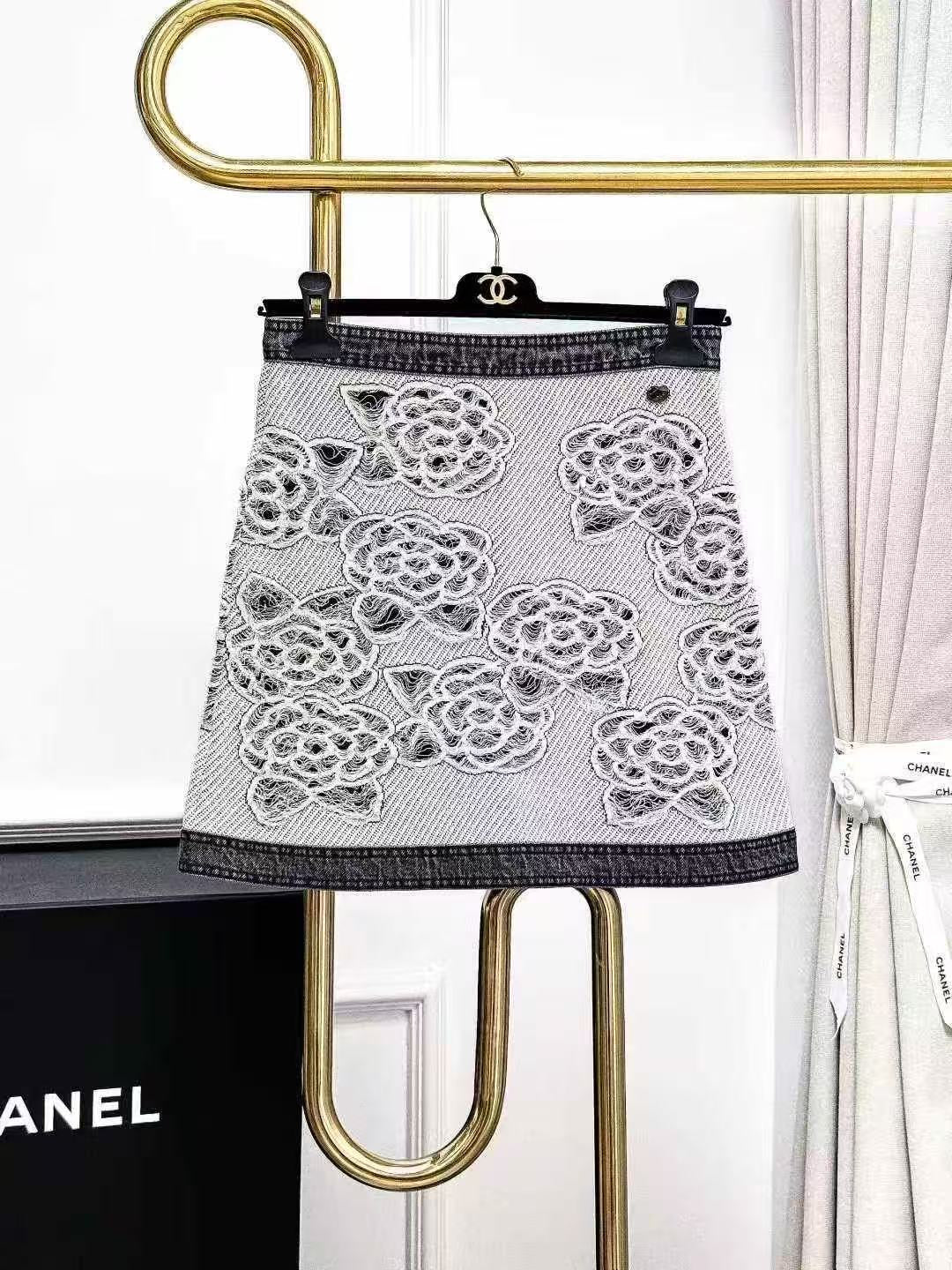 Chanel Fall/Winter 2018 Cascade Collection Gray Denim Embroidered Lace Camellia Skirt