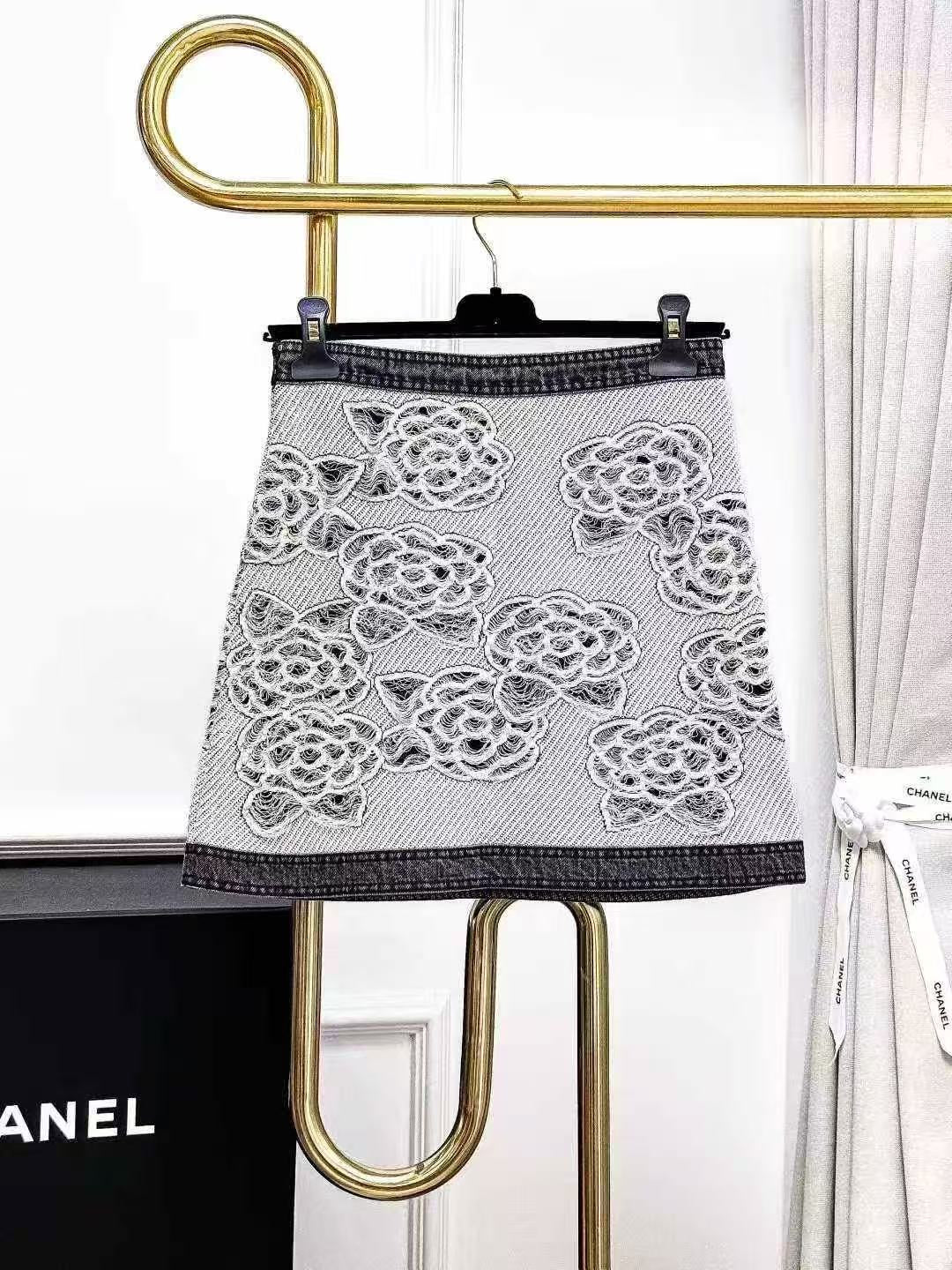Chanel Fall/Winter 2018 Cascade Collection Gray Denim Embroidered Lace Camellia Skirt