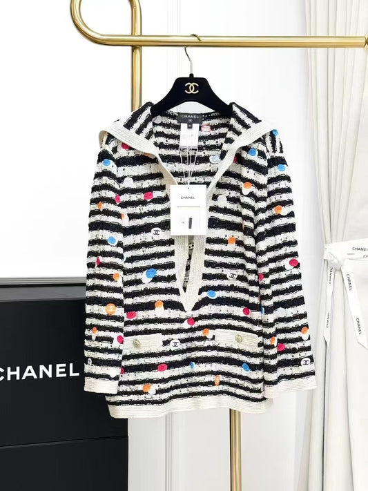 Chanel 24S Black and White Color-Block Polka Dot Turtleneck Knit Top