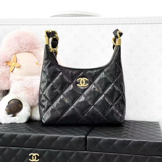 Chanel 25A New Black Oiled Leather Diamond Quilted Hobo, Underarm Bag