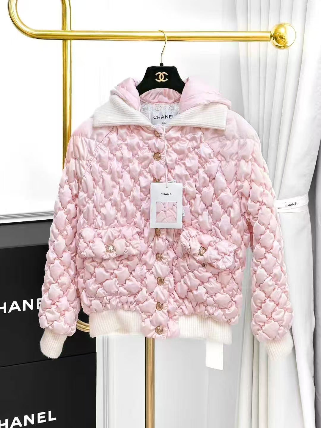 Chanel 22N Ski Collection Must-Have Pink Quilted Hooded Long-Sleeve Jacket