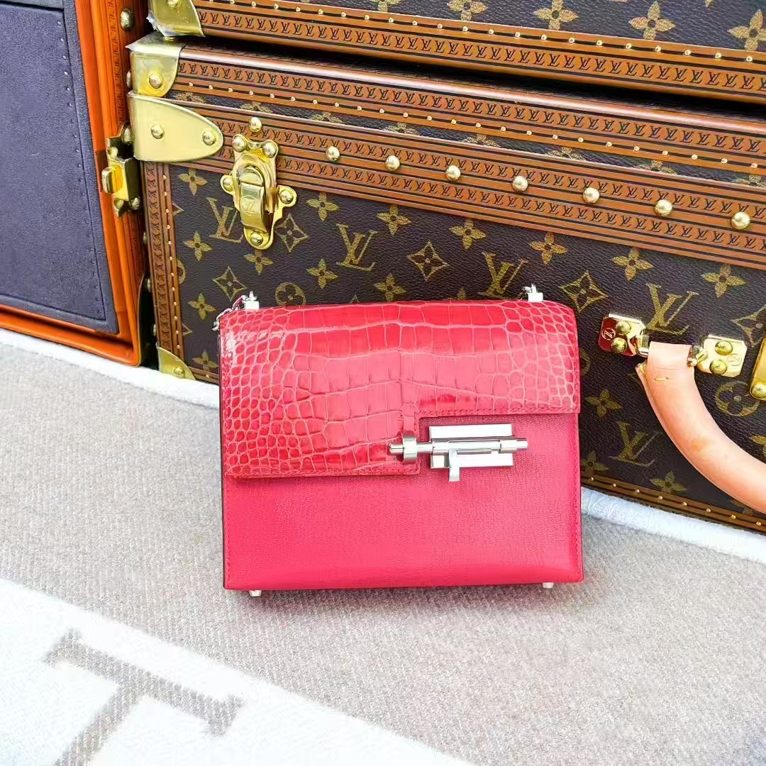 Hermès Verrou Mini Touch Crocodile and Goatskin A5 Rhododendron Red Pistol Bag