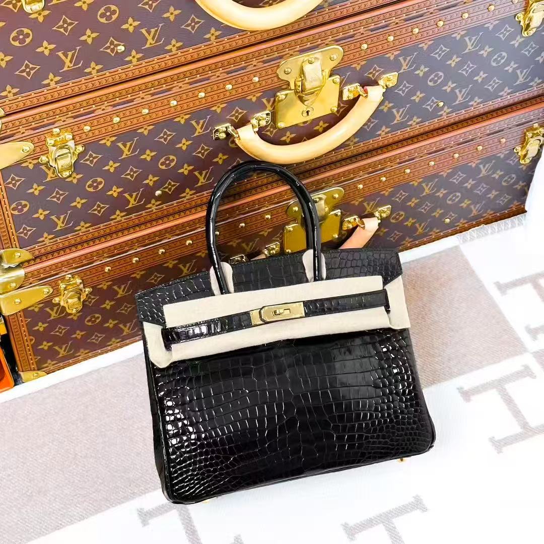 Hermes Birkin 30 Black with gold hardware, glossy alligator leather