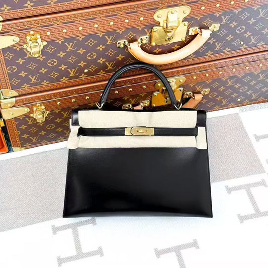 Hermes Kelly 32 in Black Gold Box Calfskin, D-Stamped