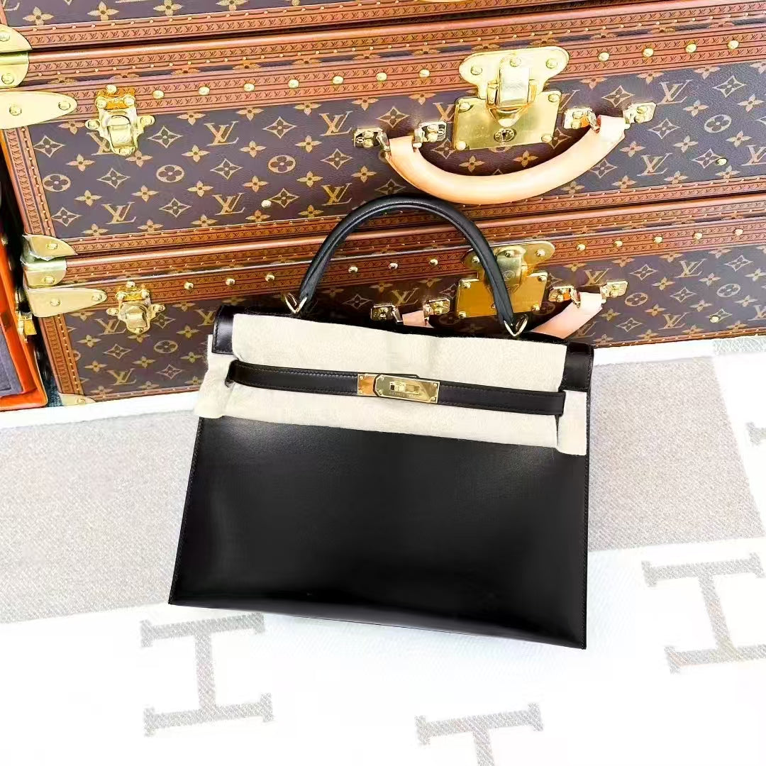 Hermes Kelly 32 in Black Gold Box Calfskin, D-Stamped