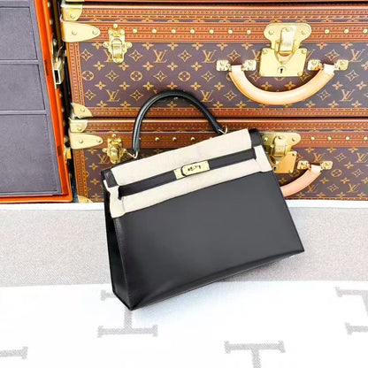 Hermes Kelly 32 in Black Gold Box Calfskin, D-Stamped