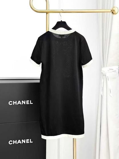 Chanel 25A Black Short-Sleeve Dress with White Trim
