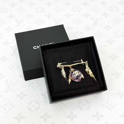 Chanel 25A Atelier Golden Leaf Pink Crystal Peach Brooch