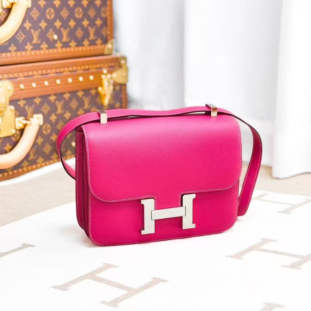 Hermes Constance 24 E5 Peach Pink with Silver Buckle