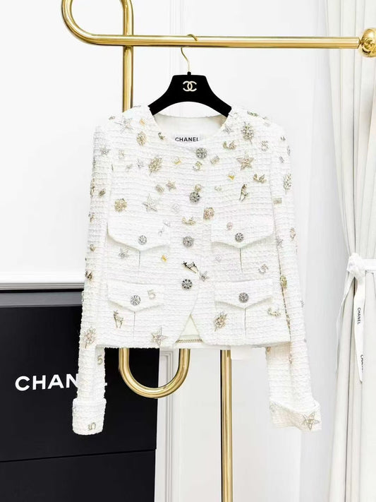 Chanel 22C Pre-Spring White Emblem Four-Pocket Jacket