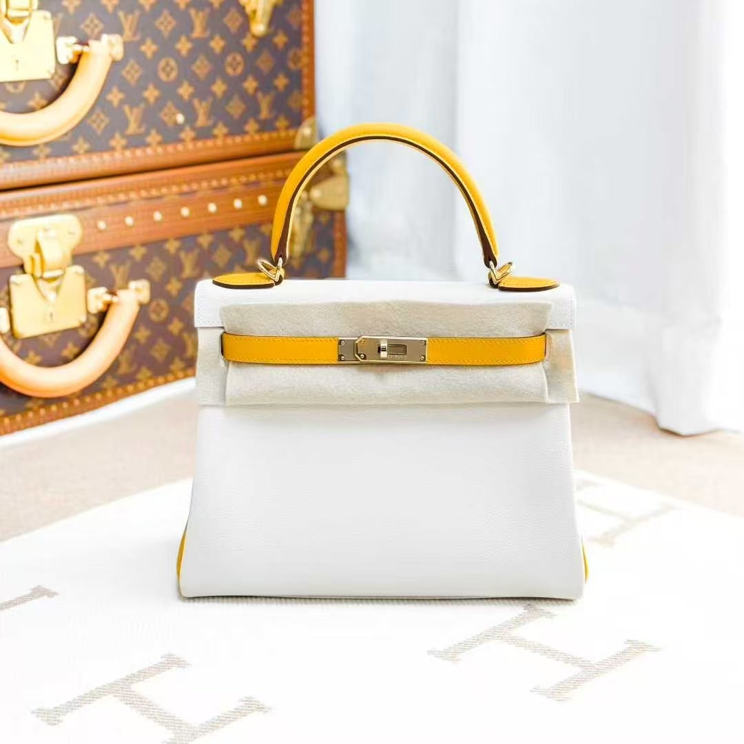 Hermes Kelly 28 Mustard Yellow and White, Gold Hardware