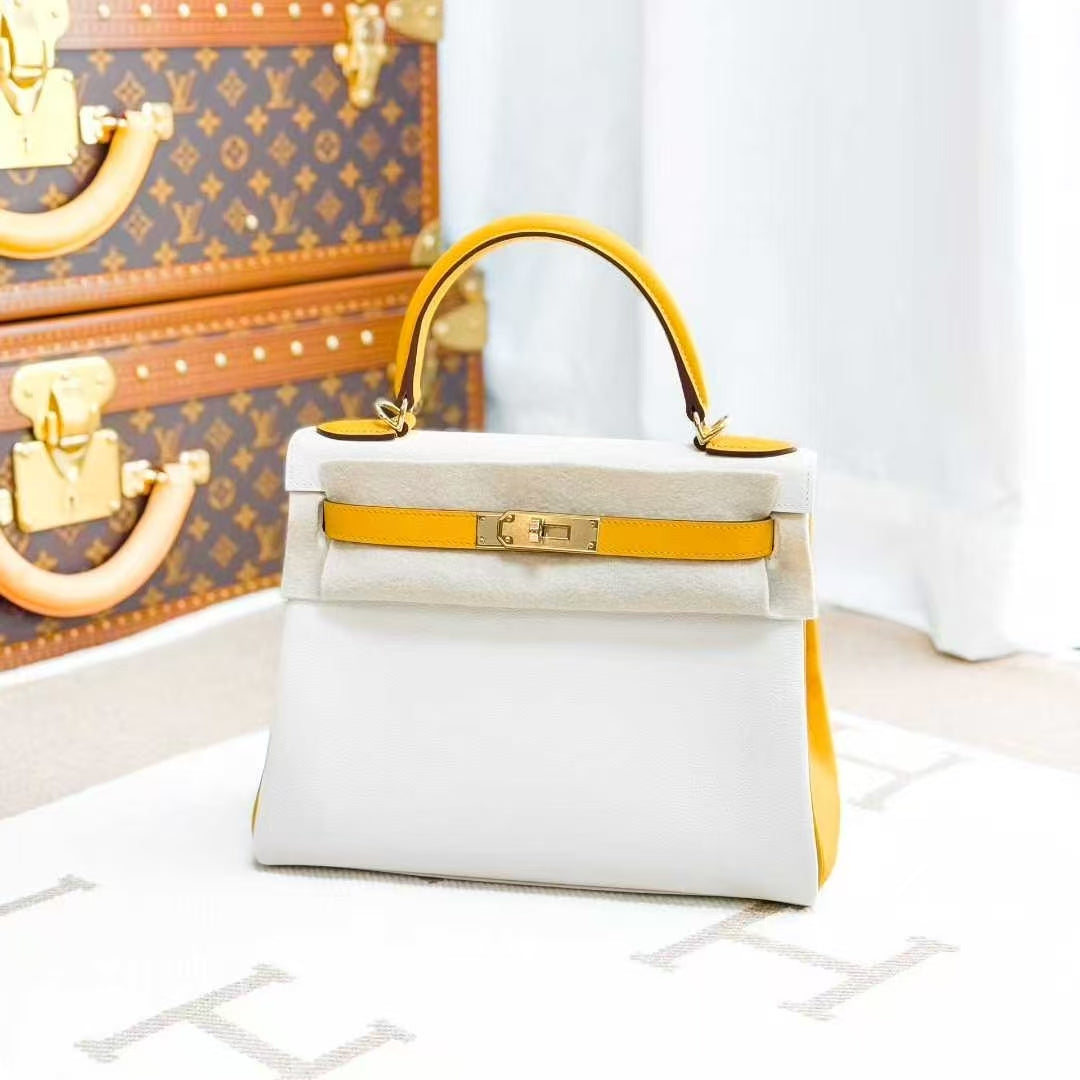 Hermes Kelly 28 Mustard Yellow and White, Gold Hardware