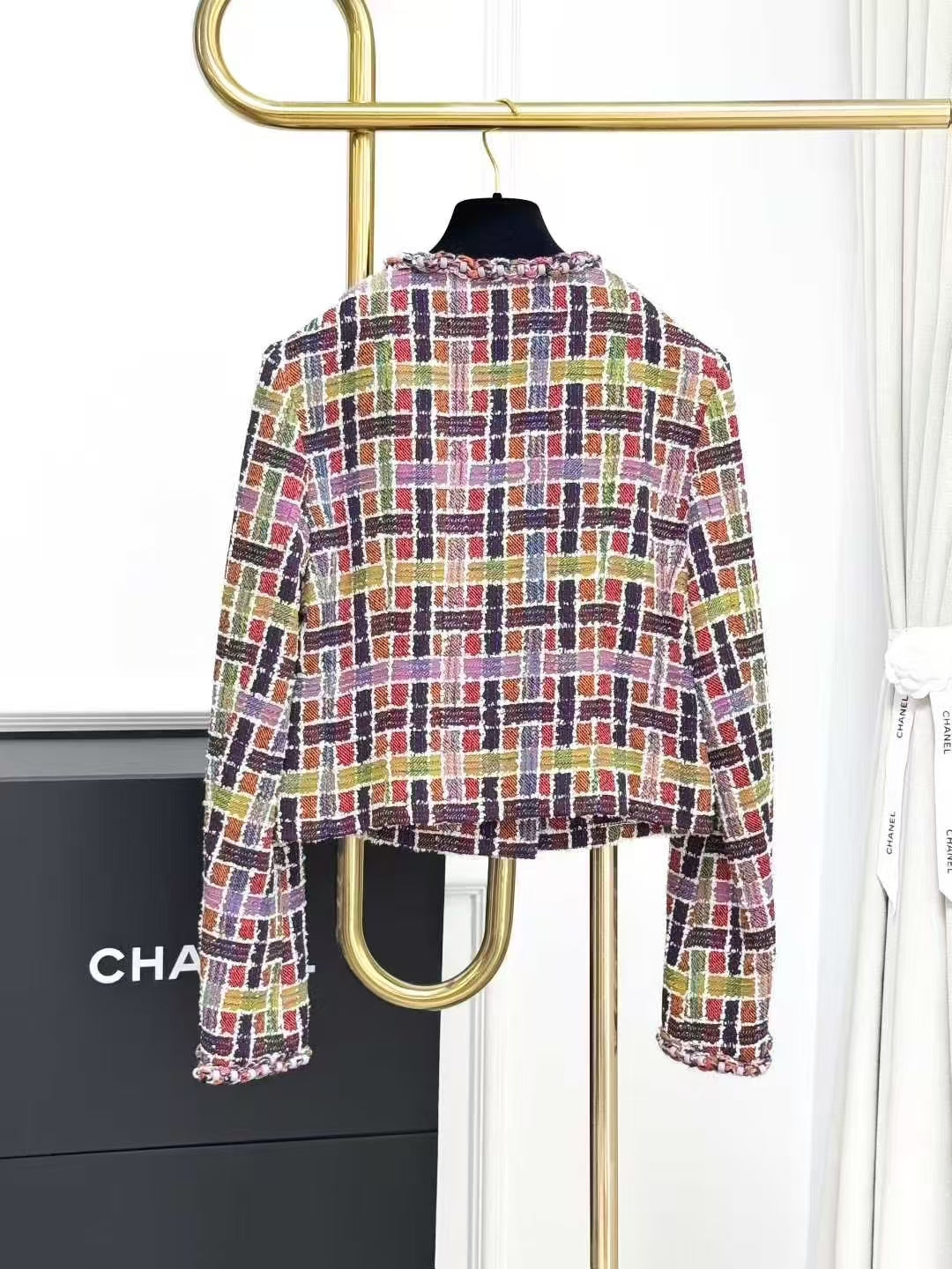 Chanel 23A Color-Blocked Checkered Double-Breasted Round-Neck Mosaic Jacket