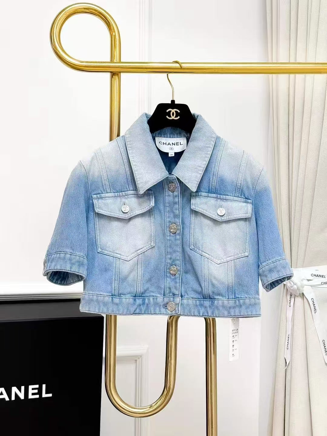 Chanel 24M Coco Beach Short-Sleeve Cropped Blue-and-White Denim Shirt