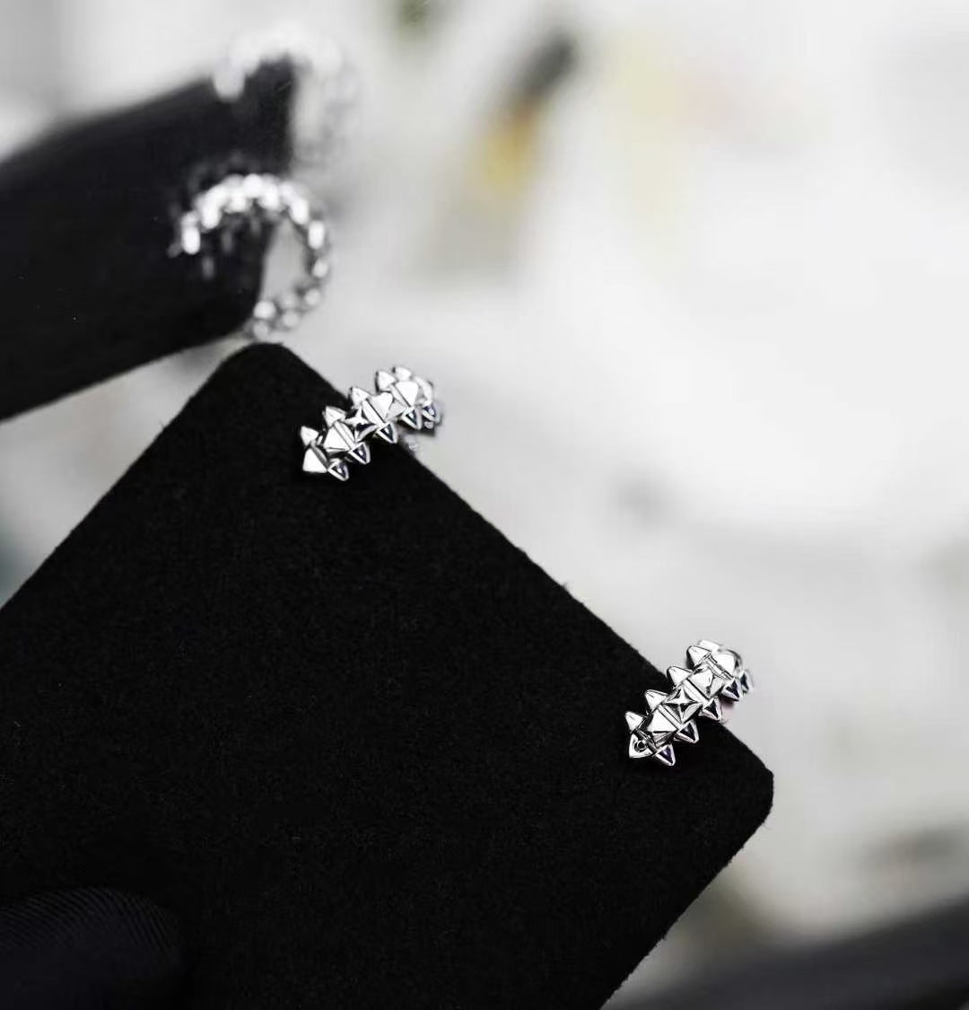 Cartier Clash de Cartier Collection 18K White Gold Bullet-Shaped Hoop Earrings
