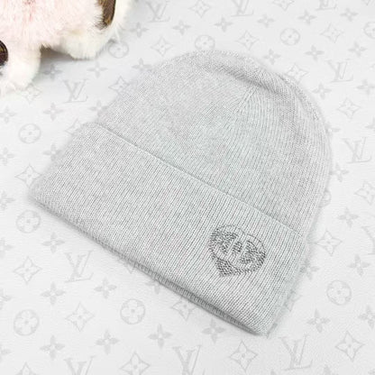 Chanel 25C Grey Heart-Patterned Cashmere Beanie