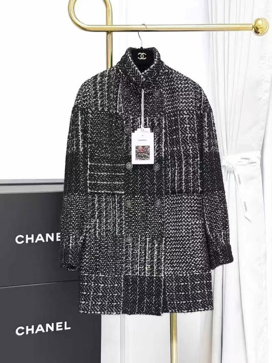Chanel 21K Dark Gray Checkered Sequin Patchwork Mid-Length Coat