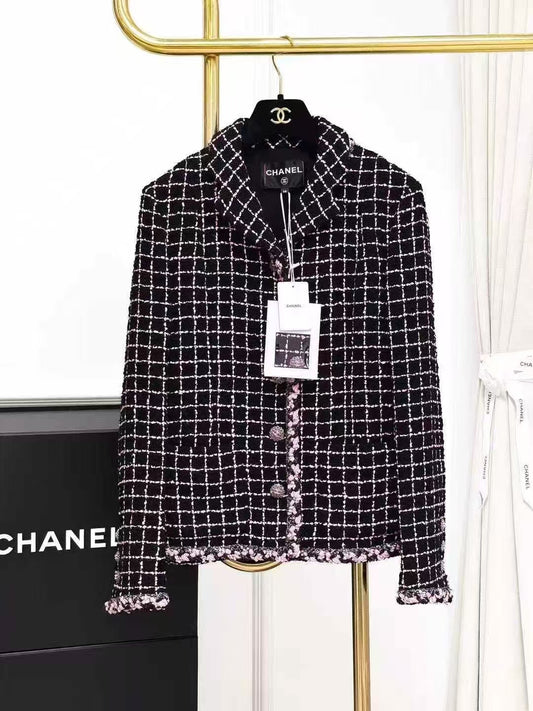 Chanel 23K Black Powder Check Lapel Long-Sleeve Tweed Jacket