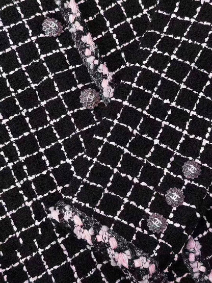 Chanel 23K Black Powder Check Lapel Long-Sleeve Tweed Jacket