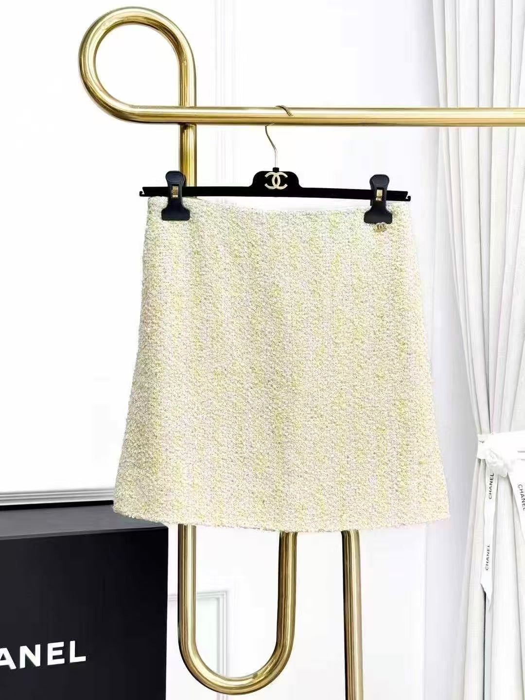 Chanel 23S Yellow Sequined Skirt, Mini Skirt