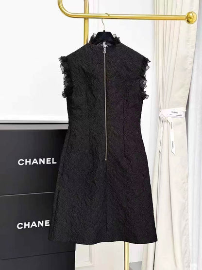 LV Black Embossed Floral Pattern Wood Ear Sleeveless Dress