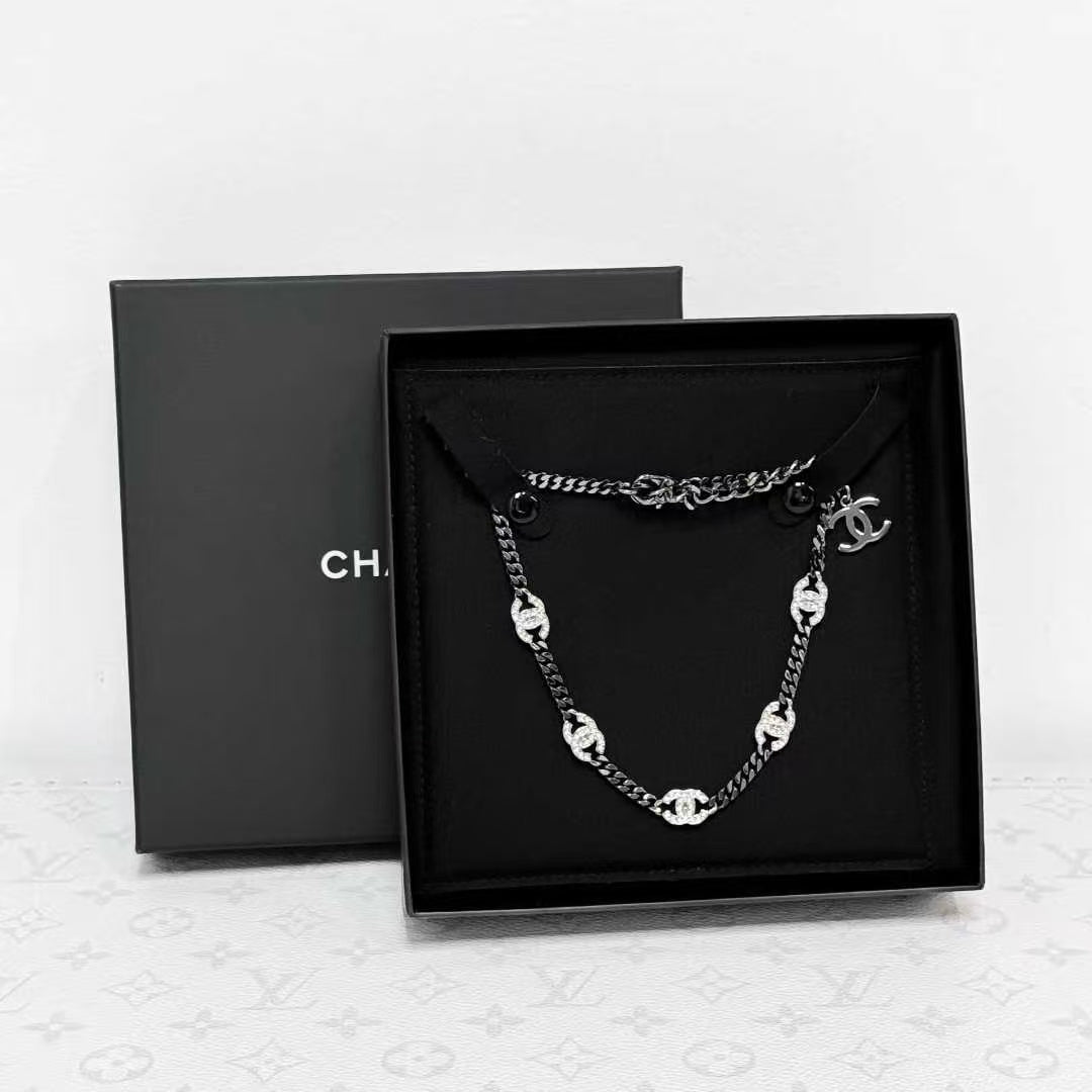 Chanel 21A Black Gunmetal Double C Diamond-Studded Choker Necklace