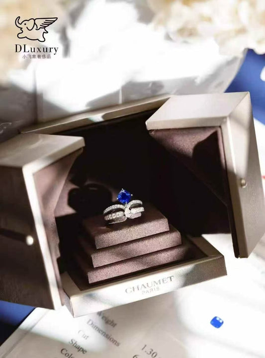 Chaumet Joséphine Coronation Love Collection: Blossom Sapphire Ring
